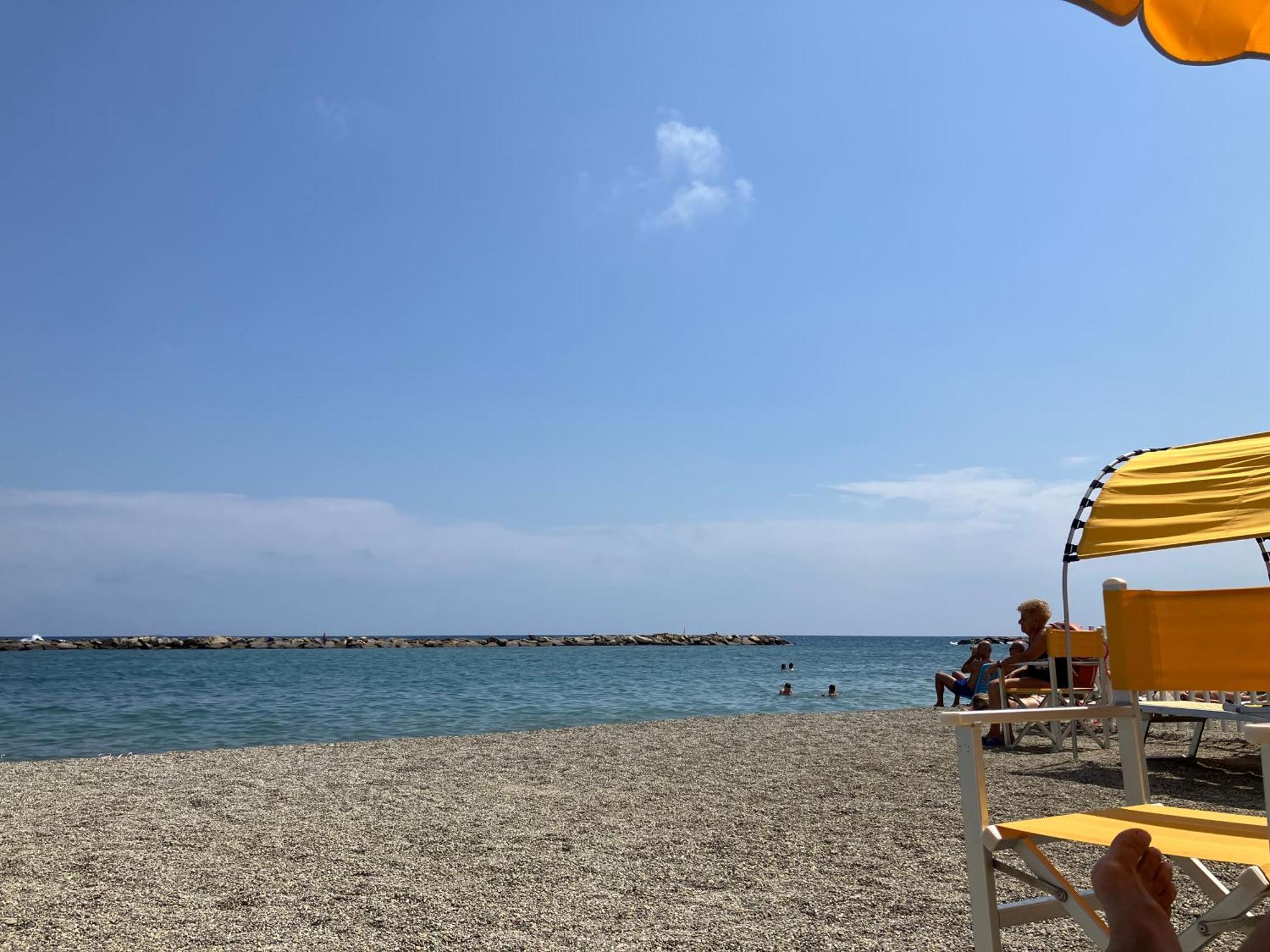 Aria Luce Mare San Bartolomeo Al Mare Exterior foto